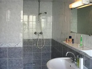 Ibis Avenue De La Republique 3* פריז