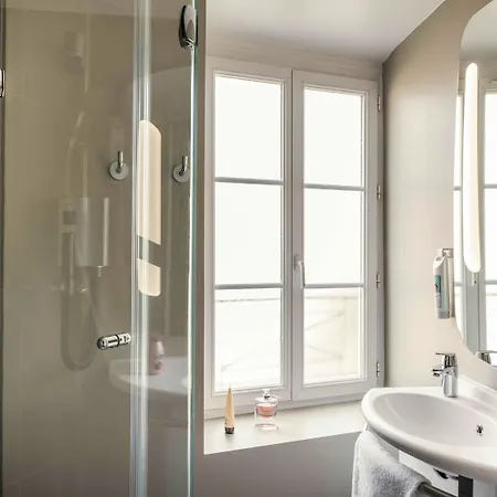 Ibis Avenue De La Republique Hotel