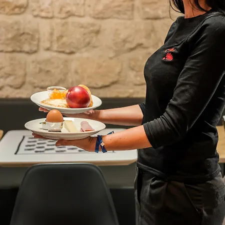 Hotel Ibis Avenue De La Republique