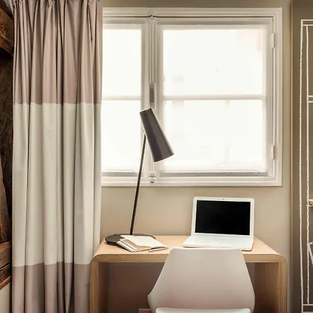 Ibis Avenue De La Republique