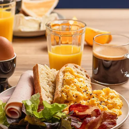 Hotel Ibis Avenue De La Republique