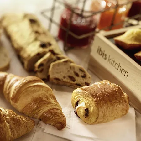 Hotel Ibis Avenue De La Republique 3*