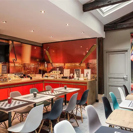 Ibis Avenue De La Republique Hotel