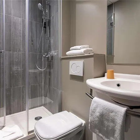 Ibis Avenue De La Republique