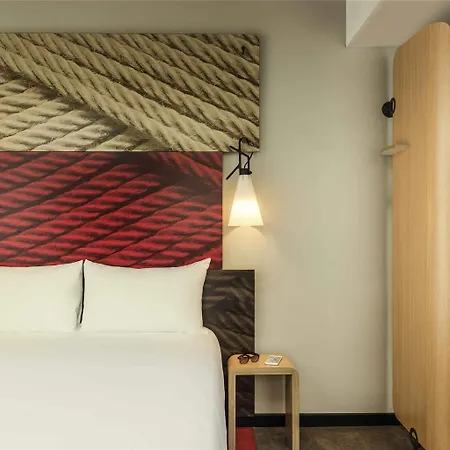 Hotel Ibis Avenue De La Republique Paris