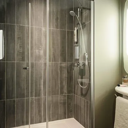 Ibis Avenue De La Republique 3* Paris