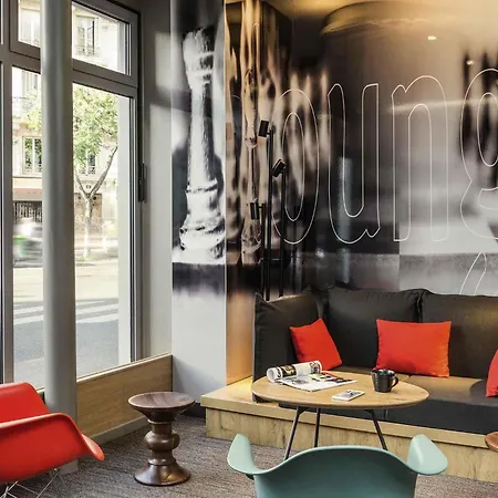 Ibis Avenue De La Republique Hotel 3*