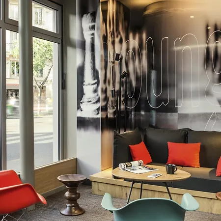 Ibis Avenue De La Republique Paříž