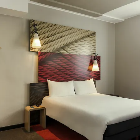 Ibis Avenue De La Republique 3* Parigi