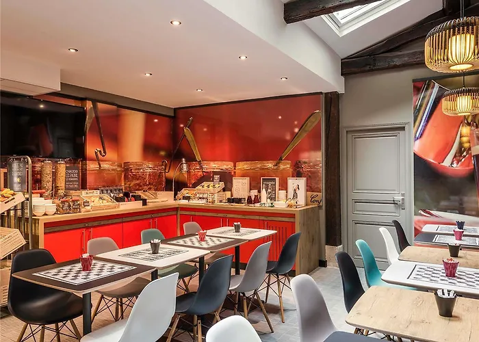 Hotel Ibis Avenue De La Republique 3*