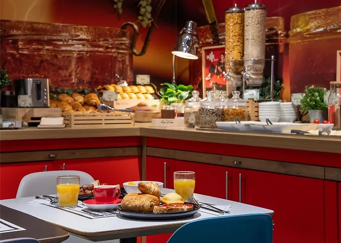 Ibis Avenue De La Republique Hotel 3*