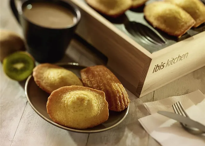 Ibis Avenue De La Republique Hotel