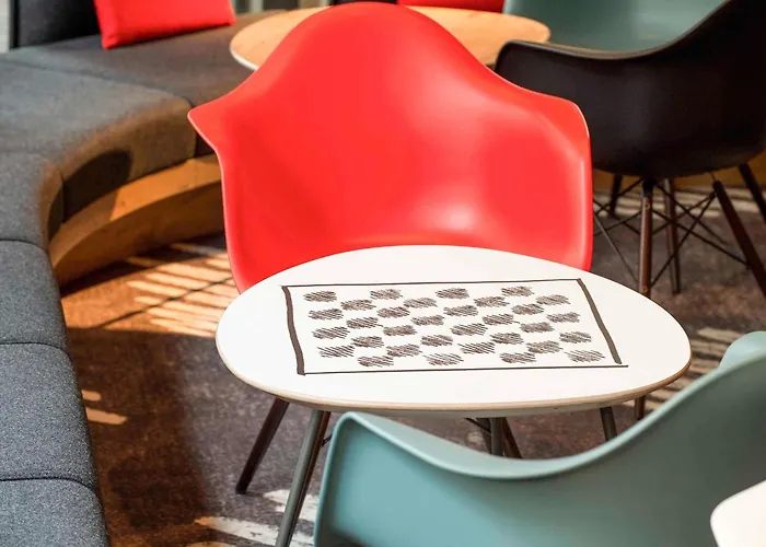 Ibis Avenue De La Republique Hotel 3*